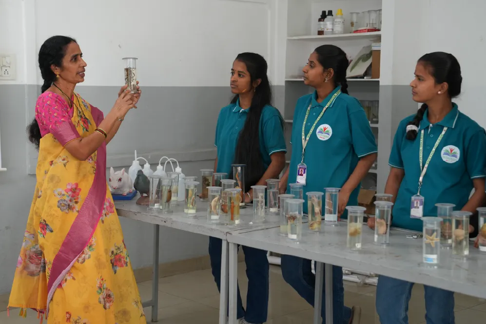 science laboratories physics chemistry biology practical learning Vijetha college
